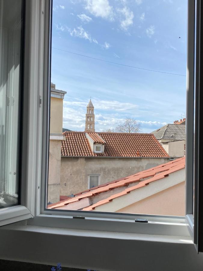 Apartment Cvita Split Bagian luar foto